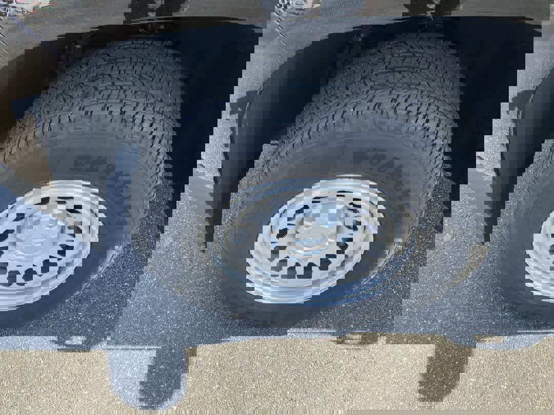 Used 2024 Chevrolet Colorado W/T image 10