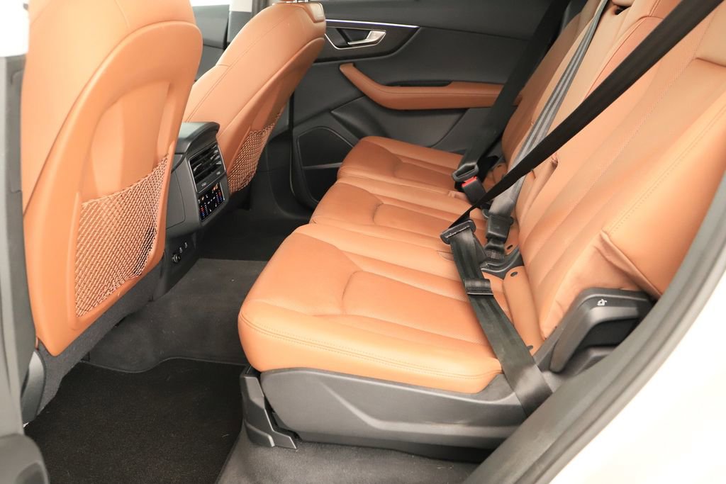 Certified 2023 Audi Q7 3.0T Premium Plus w/ Premium Plus Package image 32