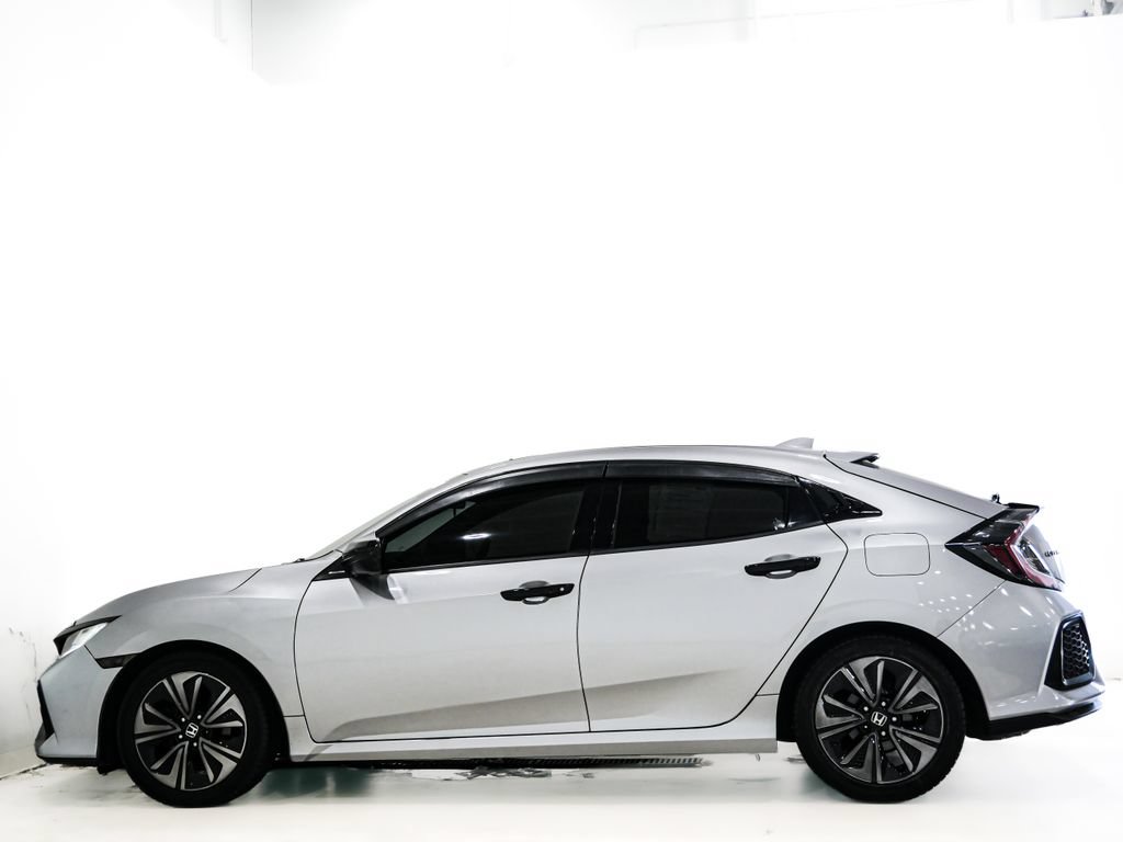 Used 2017 Honda Civic EX image 6