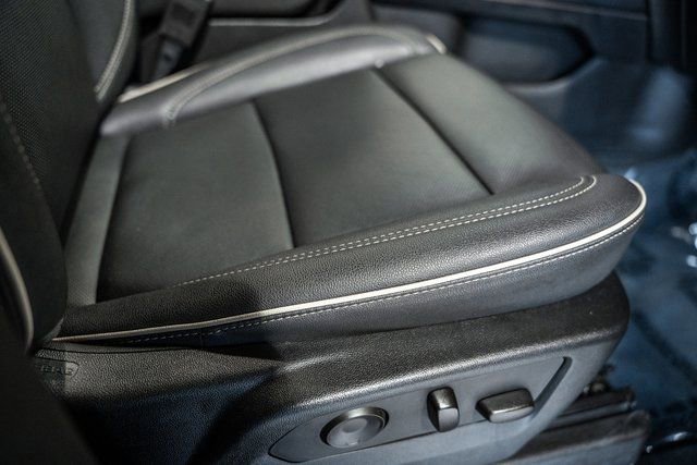 Used 2023 Chevrolet Tahoe Premier image 37