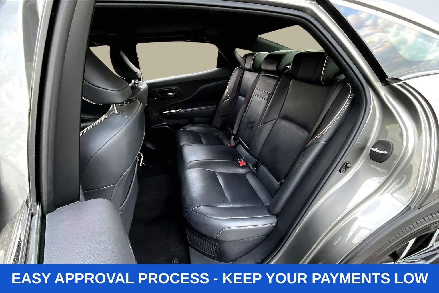 Used 2024 Toyota Crown Limited w/ Carpet Mat Package (TMS) image 28