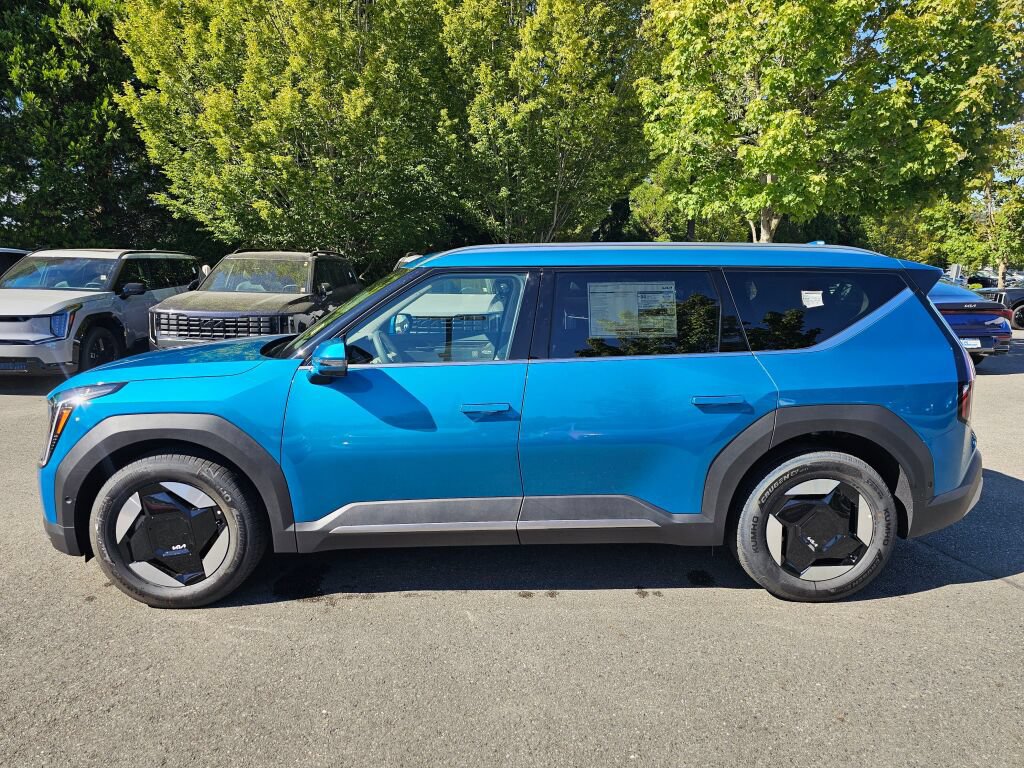New 2026 Kia EV9 Wind AWD/4WD image 8