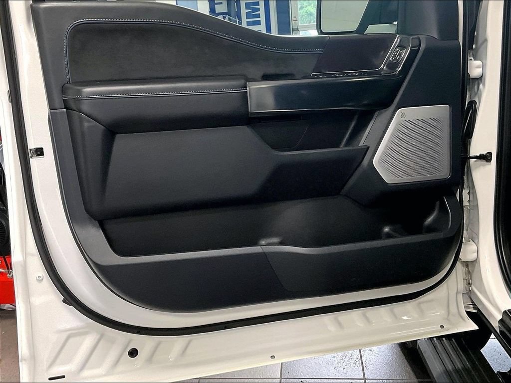 Used 2025 Ford F150 Platinum w/ Equipment Group 702A High AWD/4WD image 9