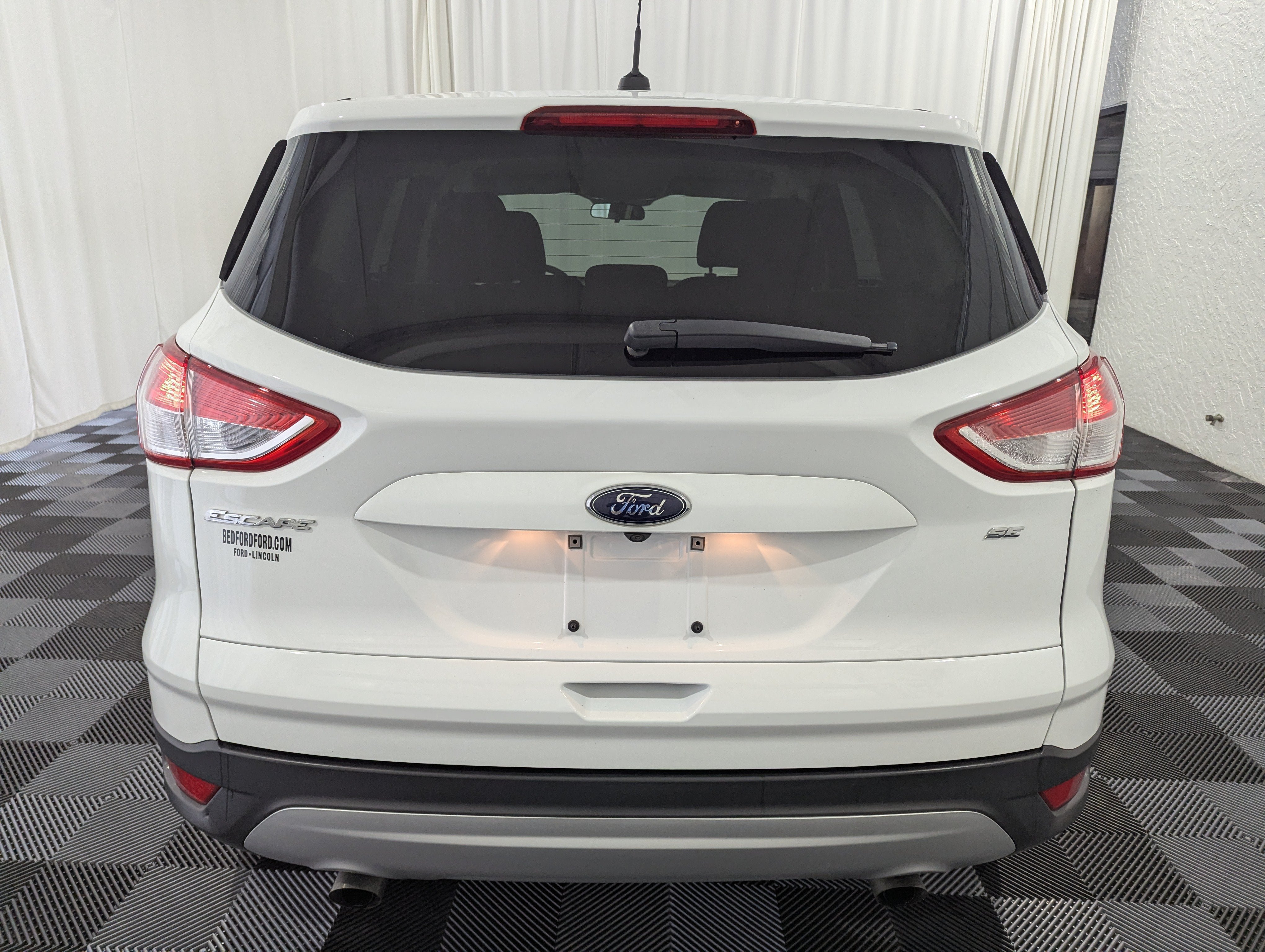 Used 2016 Ford Escape SE FWD image 8