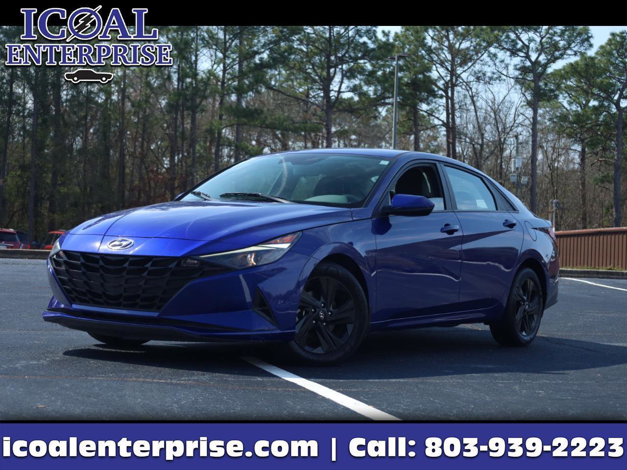 Used 2023 Hyundai Elantra SEL image 1