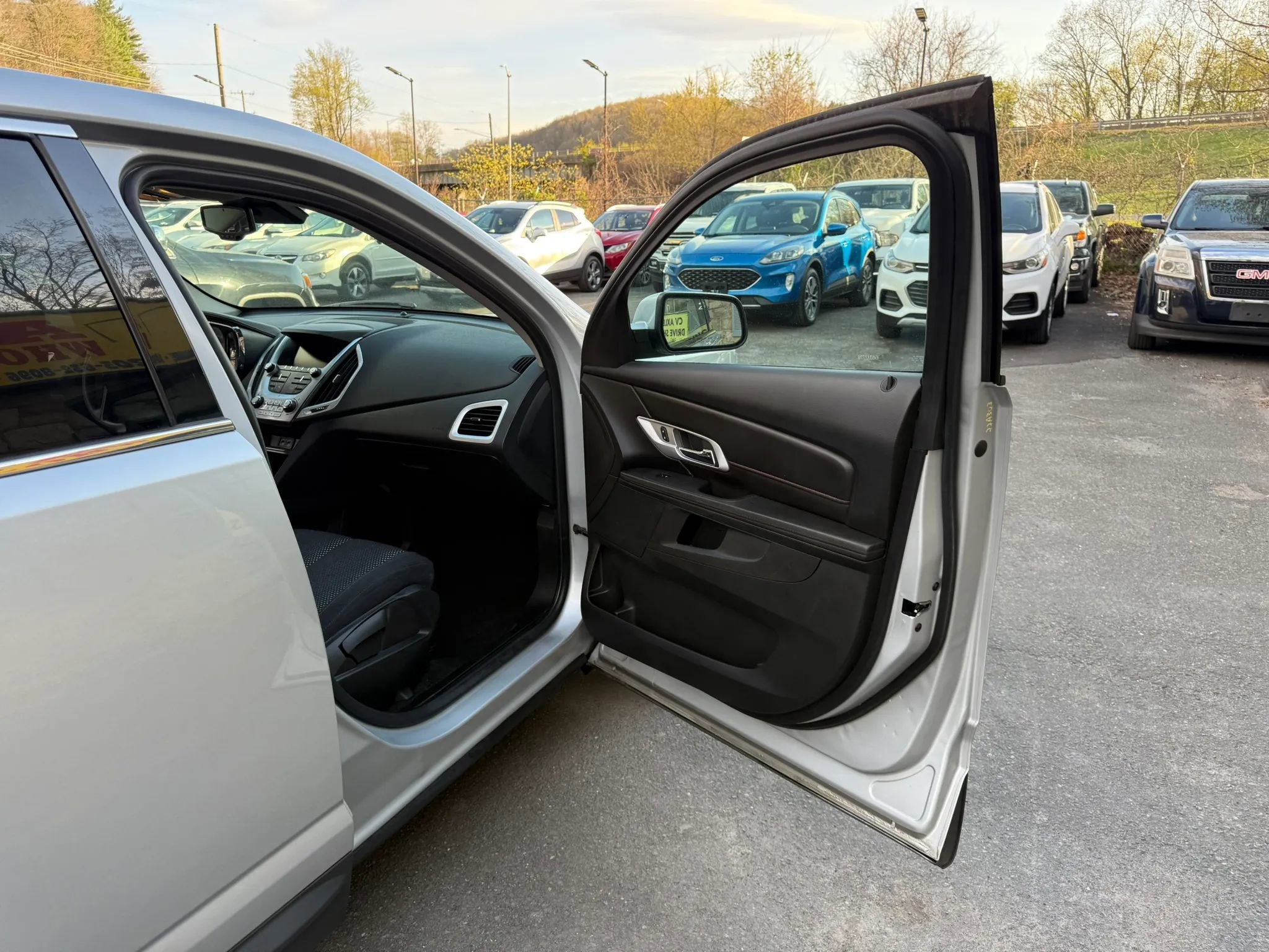 Used 2016 GMC Terrain SLE AWD/4WD image 15