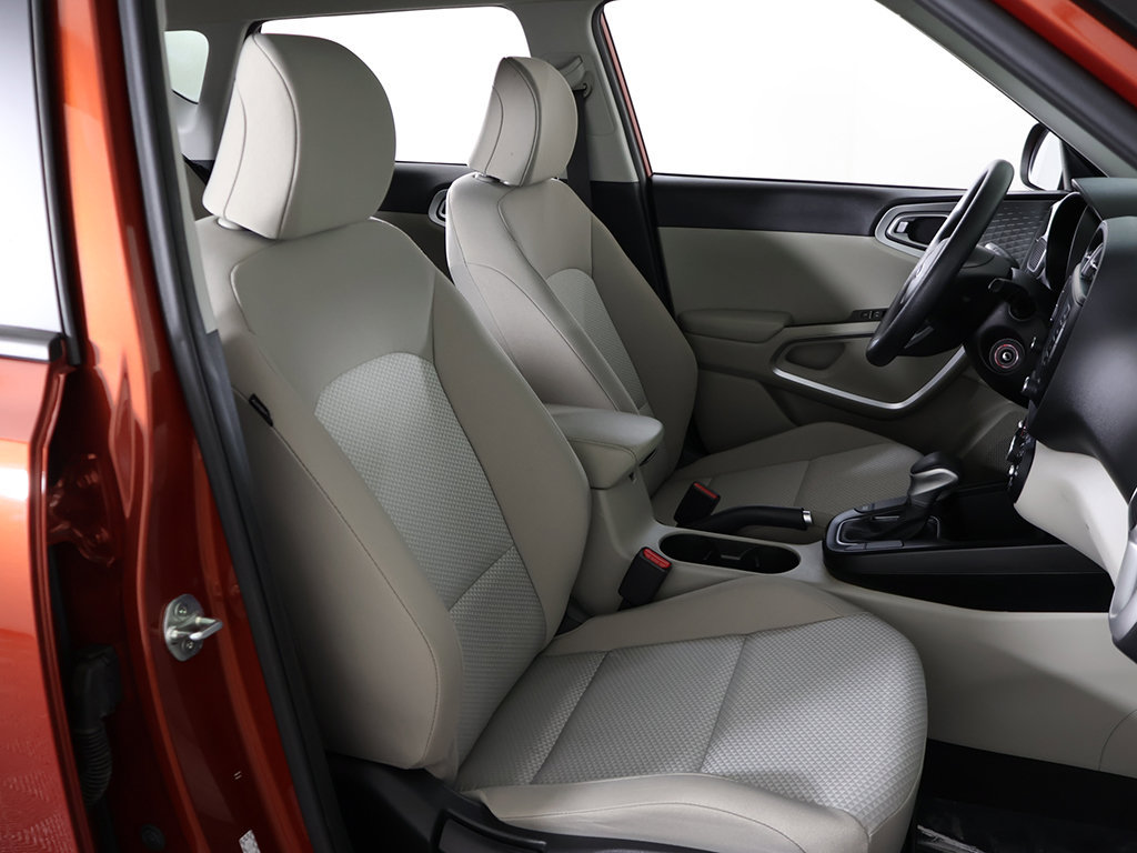 Used 2021 Kia Soul LX FWD image 26