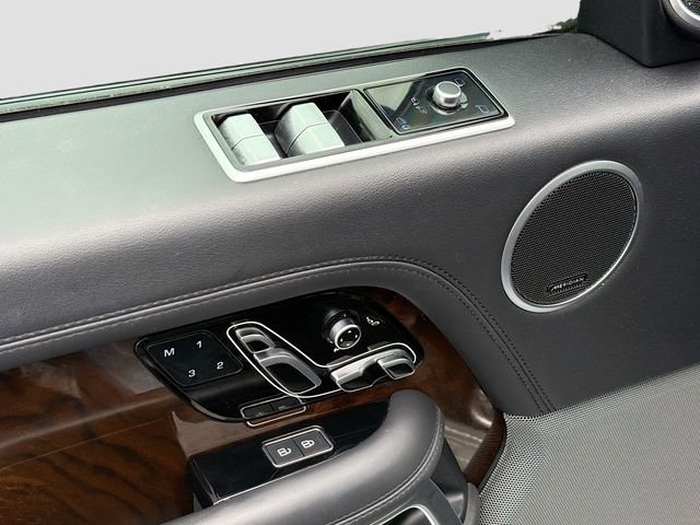 Used 2021 Land Rover Range Rover HSE AWD/4WD image 19