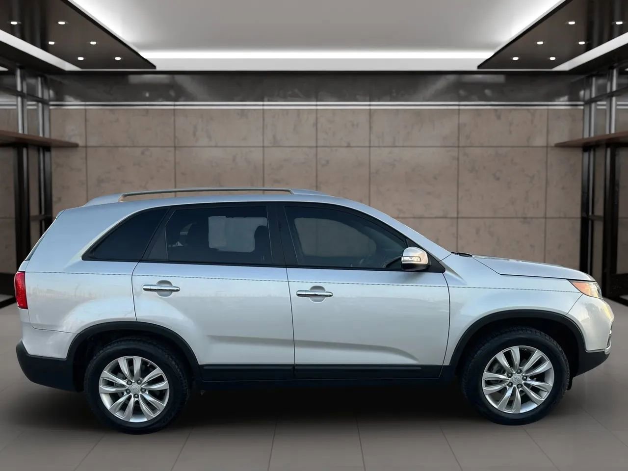 Used 2011 Kia Sorento LX w/ Convenience Pkg FWD image 13
