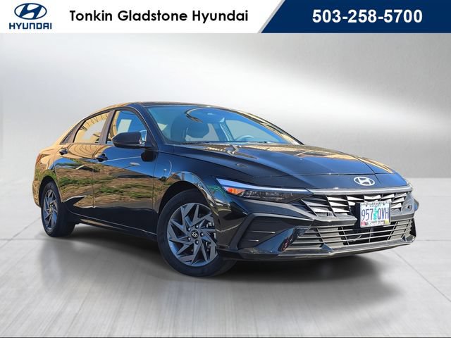Certified 2025 Hyundai Elantra Hybrid