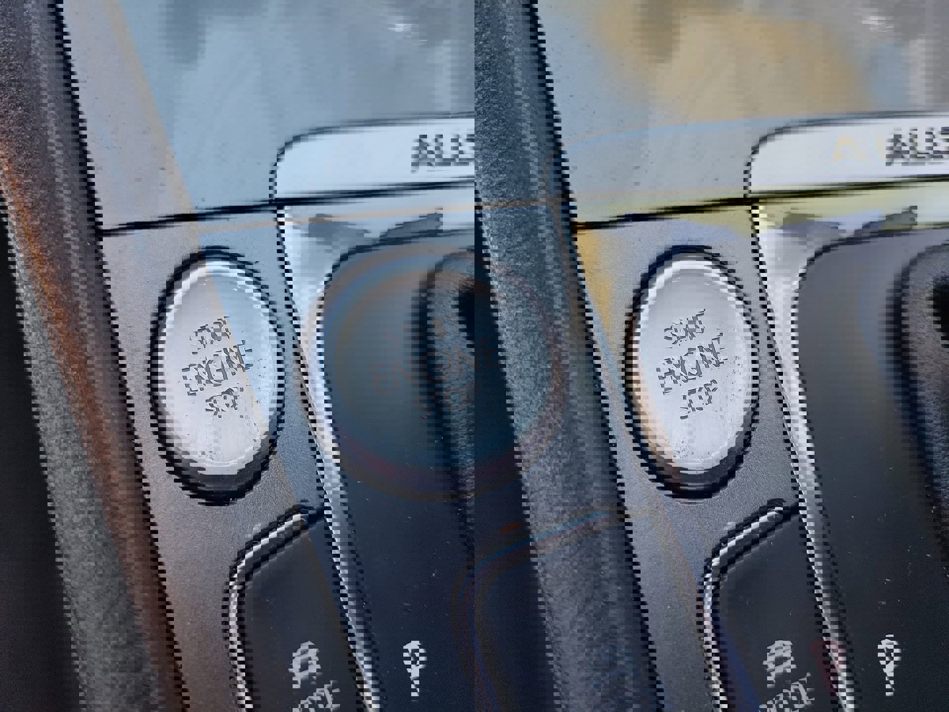 Used 2017 Volkswagen Golf Alltrack SE AWD/4WD image 32