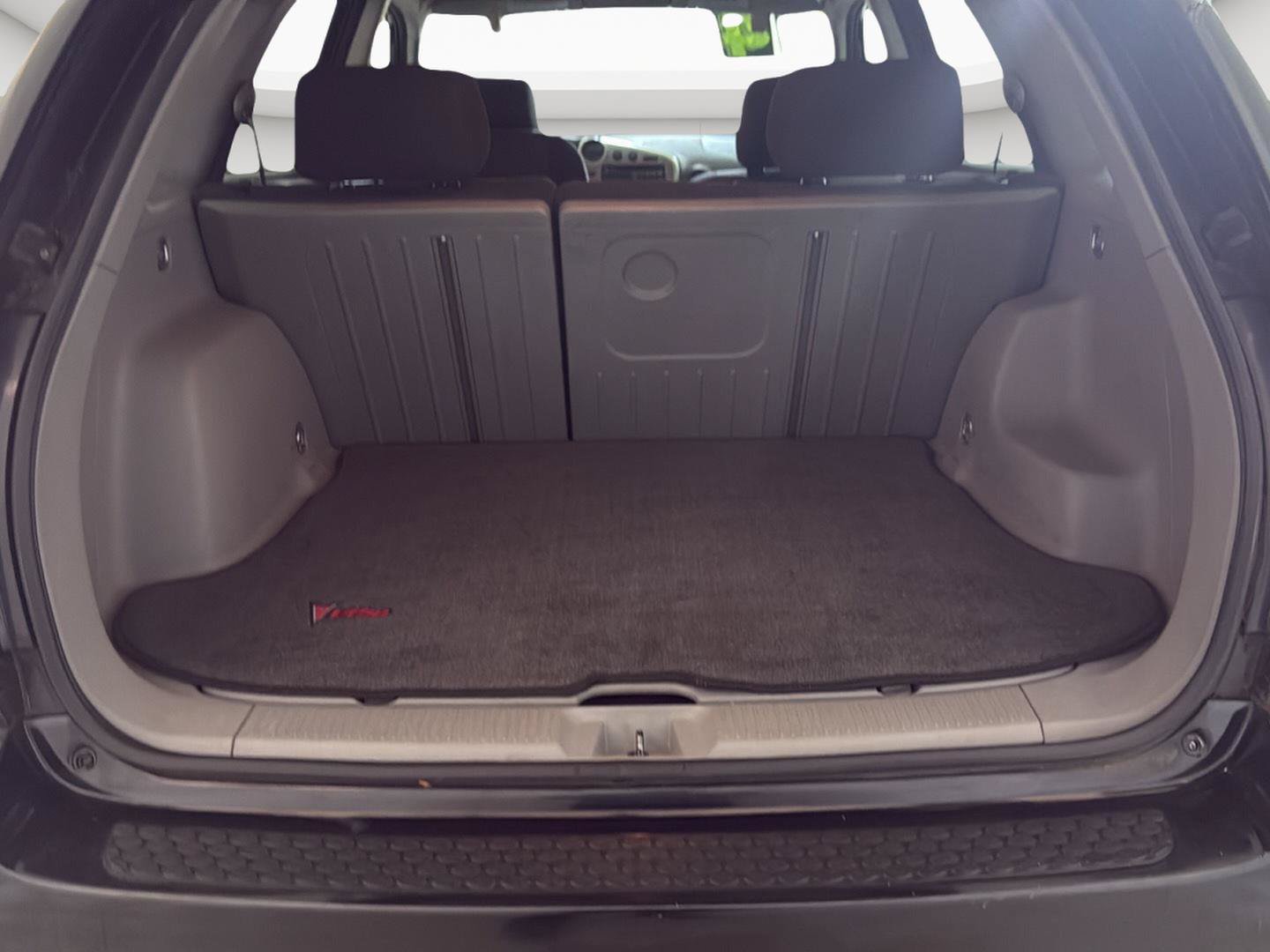 Used 2004 Pontiac Vibe w/ Moon And Tunes Value Package FWD image 10