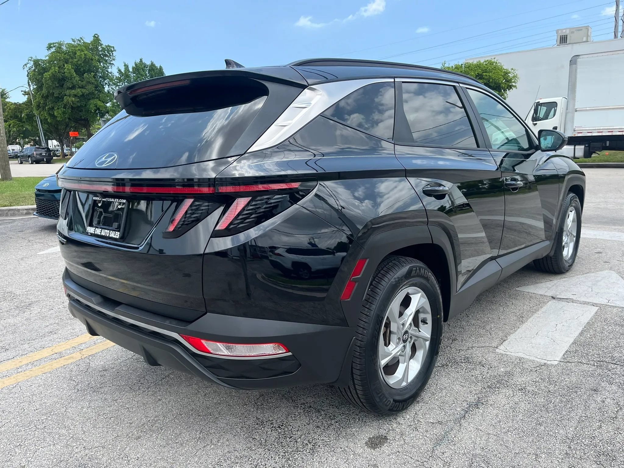Used 2022 Hyundai Tucson SEL w/ Cargo Package FWD image 4