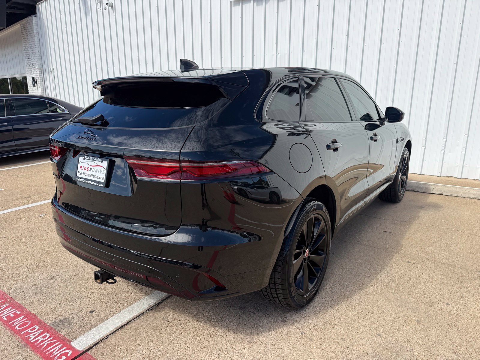 Used 2023 Jaguar F-PACE S AWD/4WD image 8