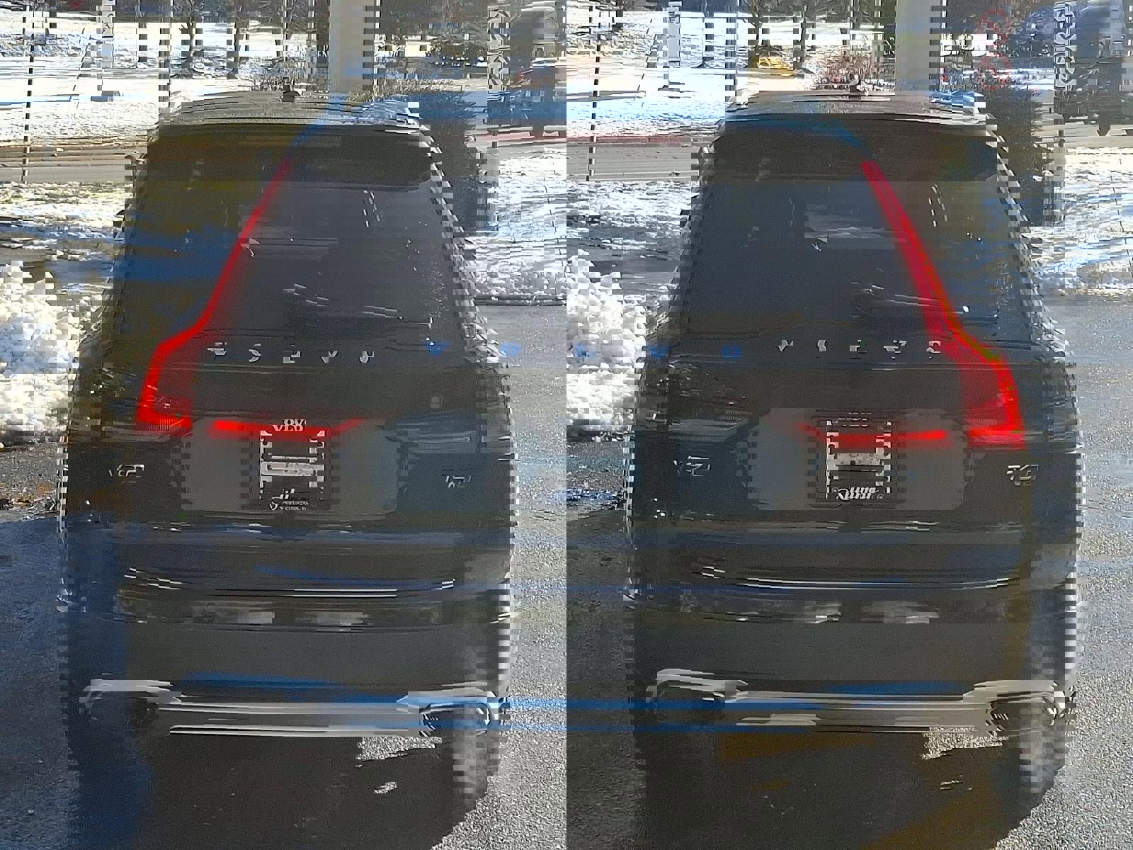 Used 2018 Volvo V90 T6 Cross Country w/ Protection Package Premier image 5