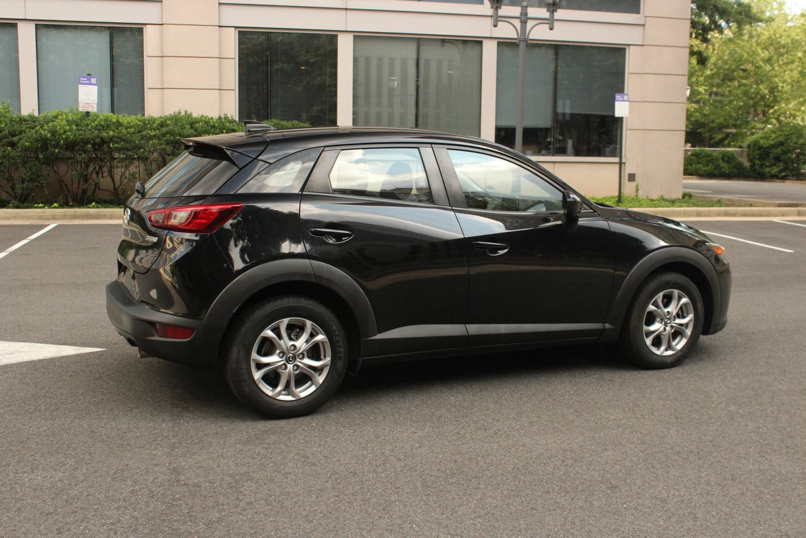 Used 2017 MAZDA CX-3 Sport AWD/4WD image 7