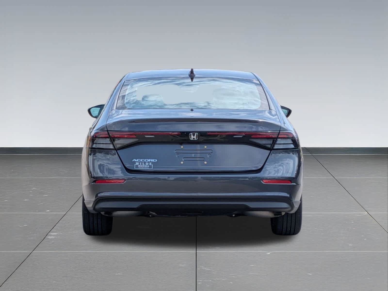 Certified 2023 Honda Accord EX image 4