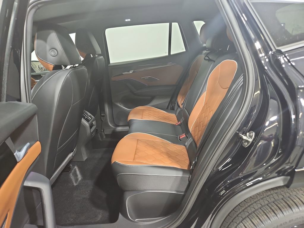 New 2026 Volkswagen Tiguan SEL R-Line image 23