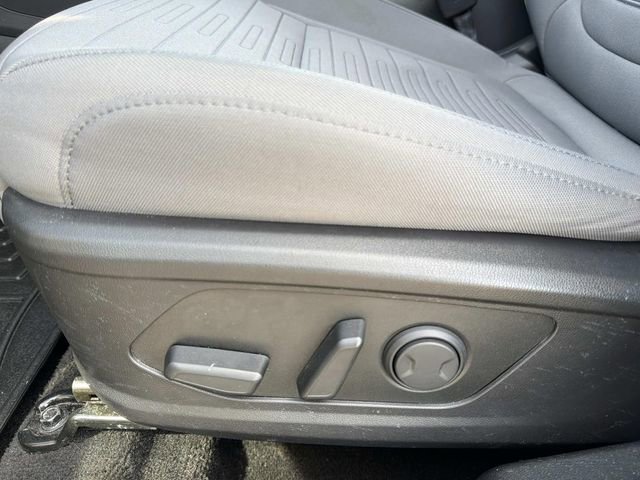 Used 2022 Hyundai Santa Cruz SEL Premium image 15