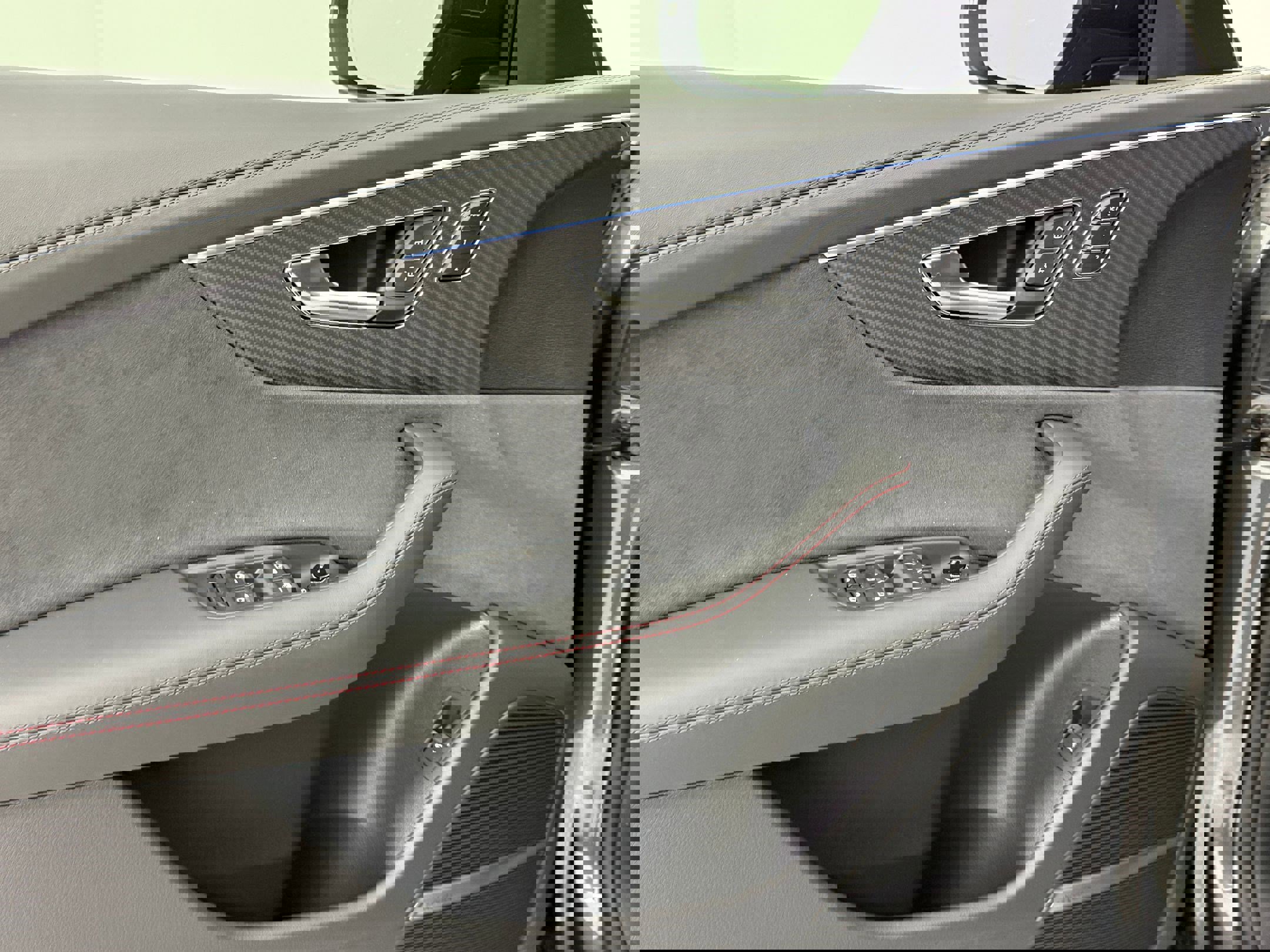 New 2026 Audi SQ8 Prestige image 14