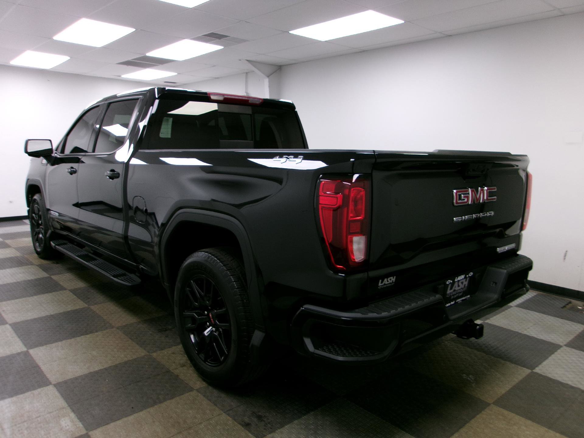 Certified 2024 GMC Sierra 1500 Elevation w/ Elevation Premium Package AWD/4WD image 2