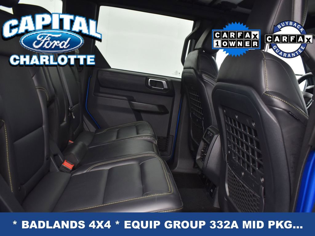 Used 2025 Ford Bronco Badlands image 14