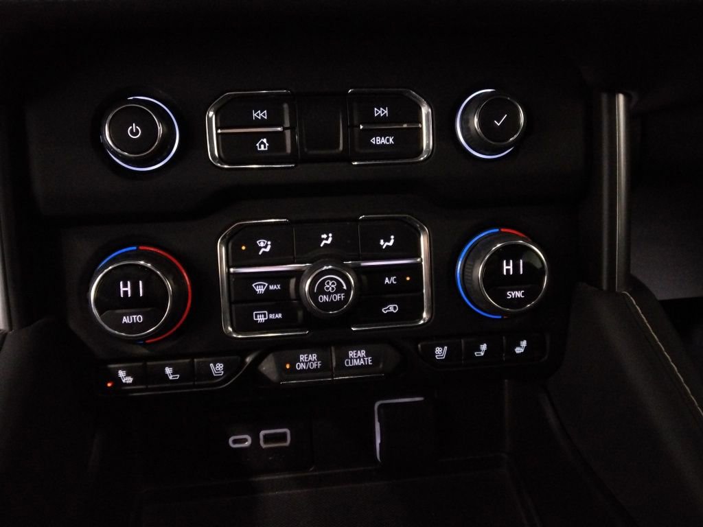 Used 2023 Chevrolet Tahoe Premier image 20