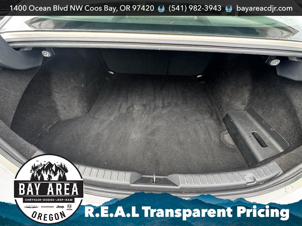 Used 2022 MAZDA MAZDA3 s image 25