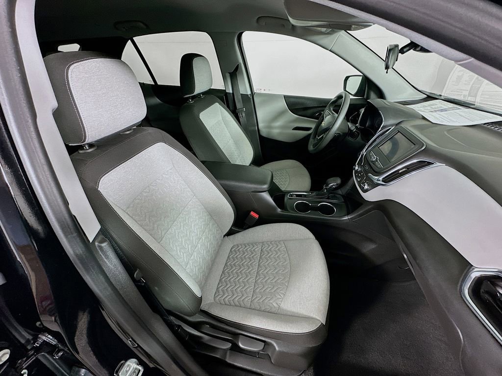 Used 2023 Chevrolet Equinox LS w/ LS Convenience Package image 35