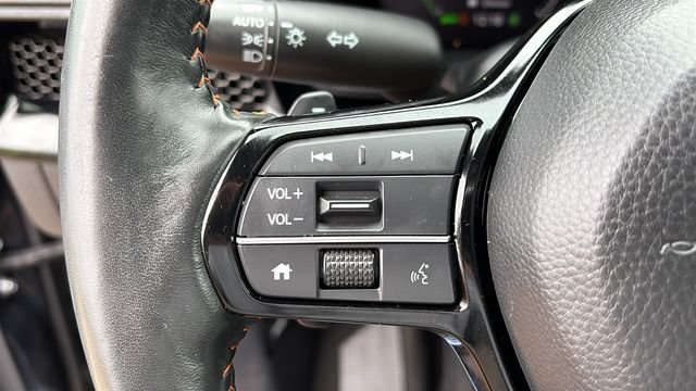 Used 2023 Honda CR-V Sport Touring image 14