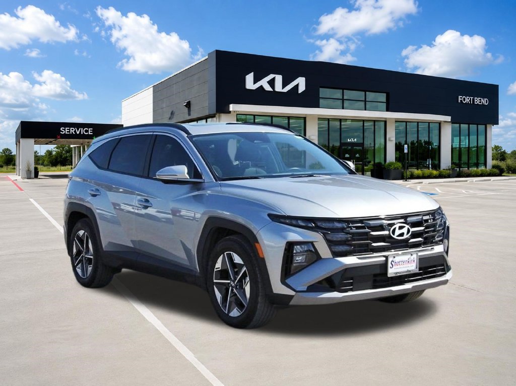 Used 2025 Hyundai Tucson SEL FWD image 3