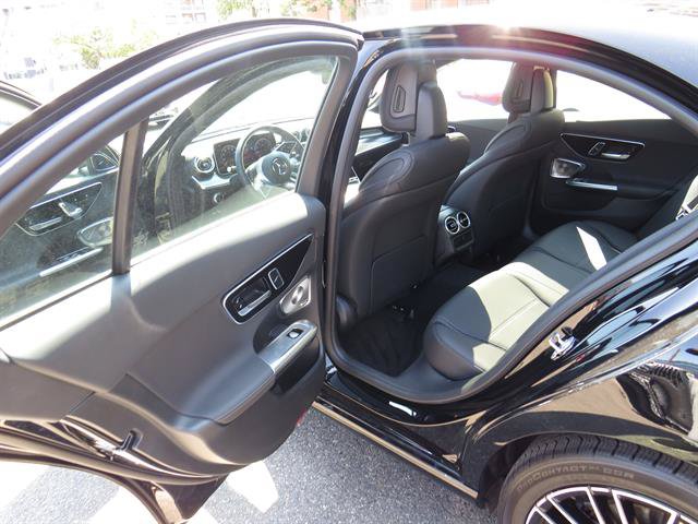 Used 2026 Mercedes-Benz C 300 4MATIC Sedan image 22