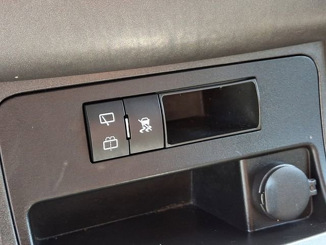 Used 2011 Chevrolet Traverse LT w/ Personal Connectivity Package FWD image 22