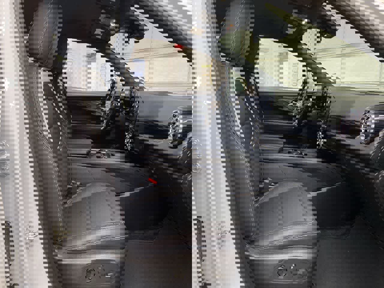 Used 2024 Chevrolet Blazer EV LT AWD/4WD image 18