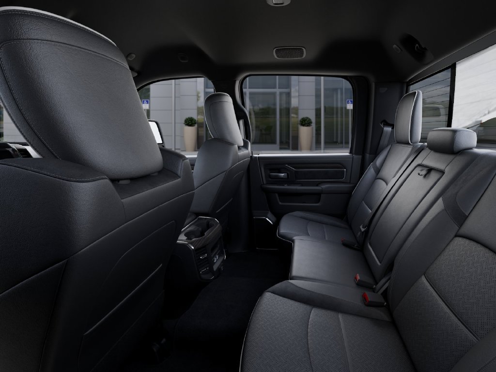 New 2026 RAM 3500 Laramie AWD/4WD image 23