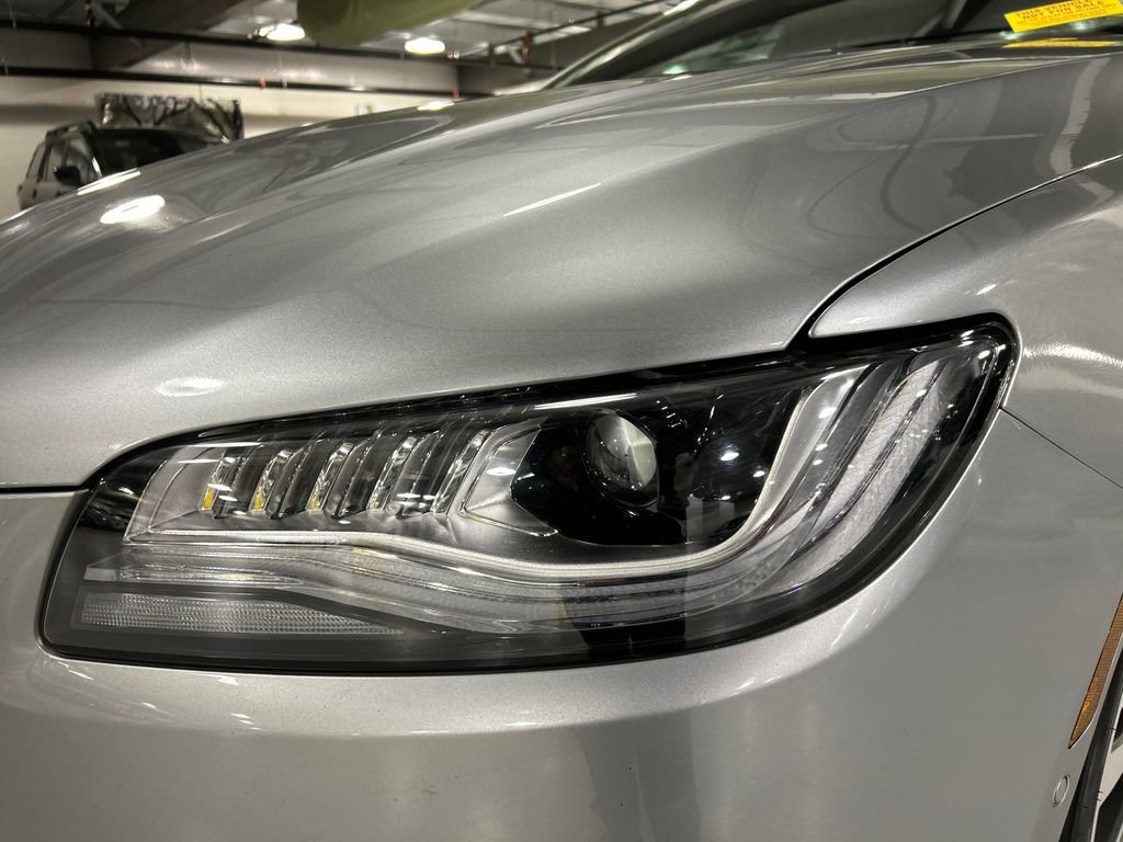 Certified 2020 Lincoln MKZ Reserve w/ Elements Package AWD/4WD image 7
