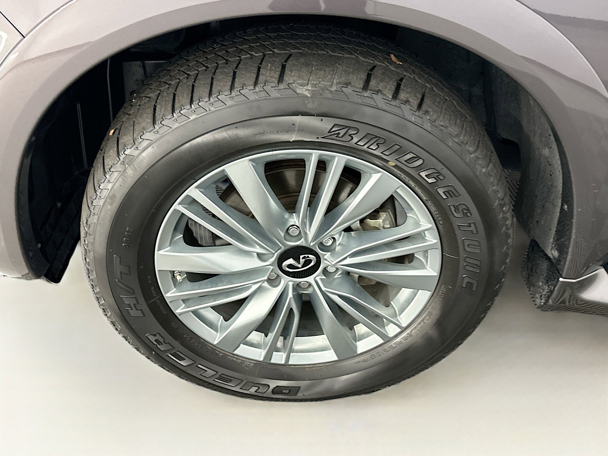 Used 2024 INFINITI QX80 Luxe AWD/4WD image 11