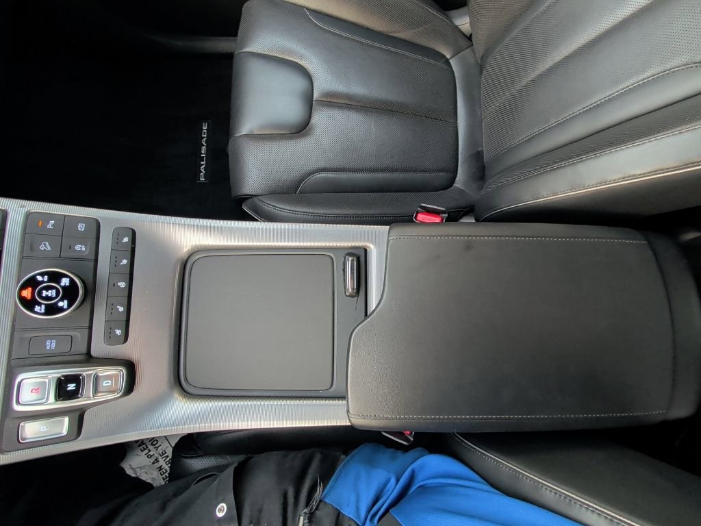 Used 2023 Hyundai Palisade Calligraphy image 27