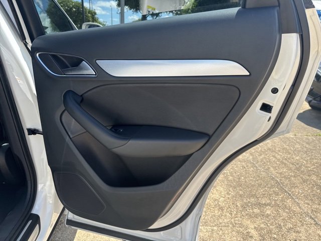 Used 2018 Audi Q3 2.0T Premium w/ Convenience Package image 18