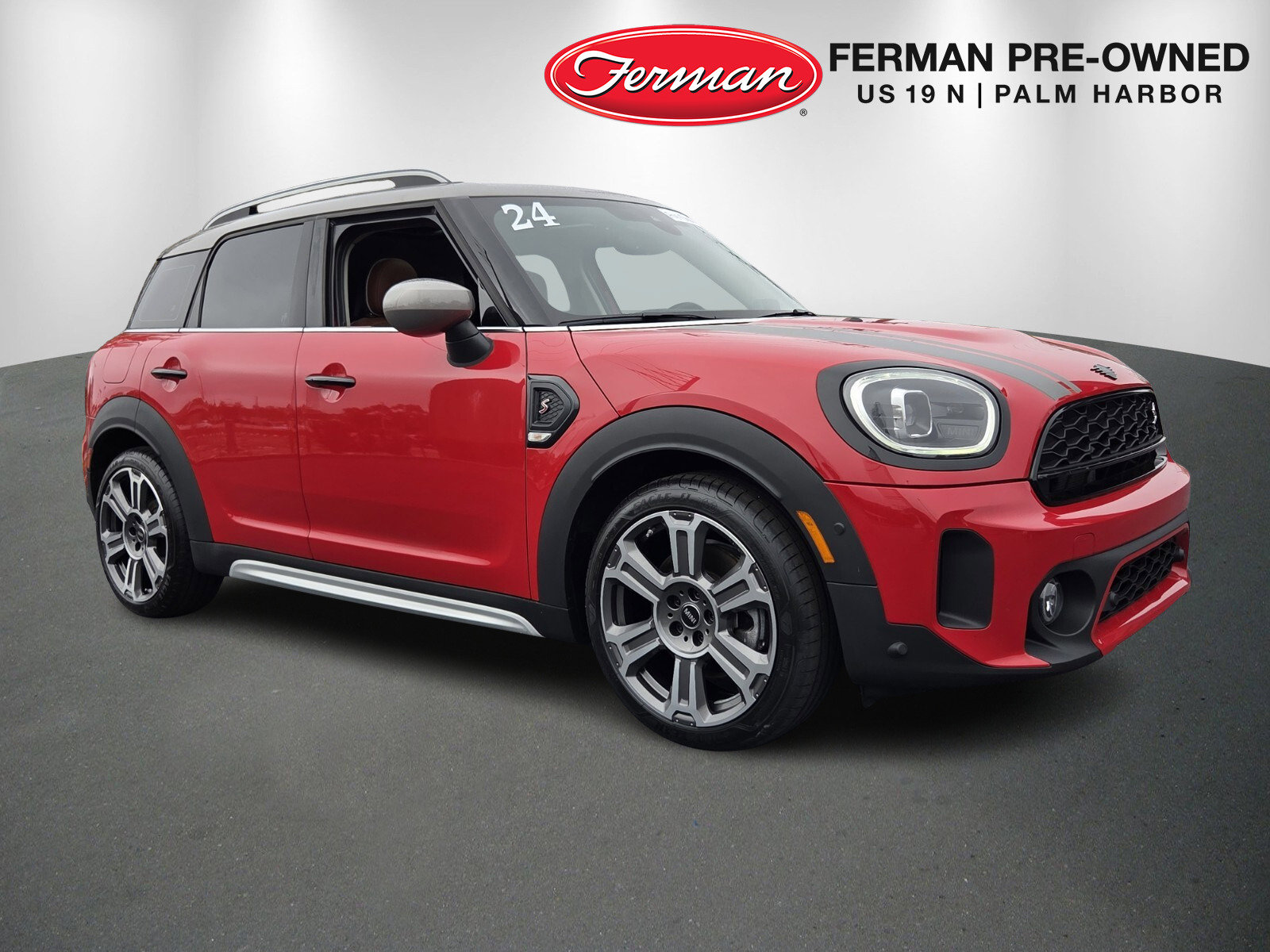 Used 2024 MINI Cooper Countryman S image 1