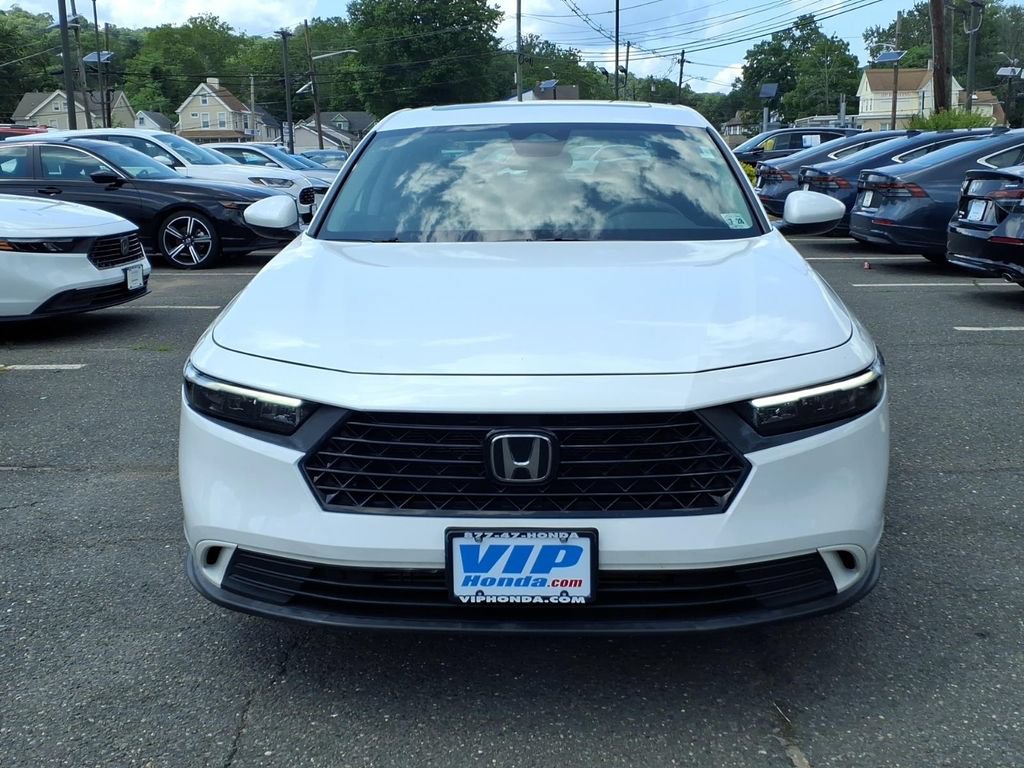 Certified 2023 Honda Accord EX image 2