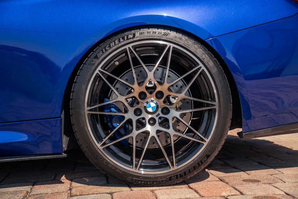 Used 2020 BMW M4 Coupe w/ Competition Package RWD image 16