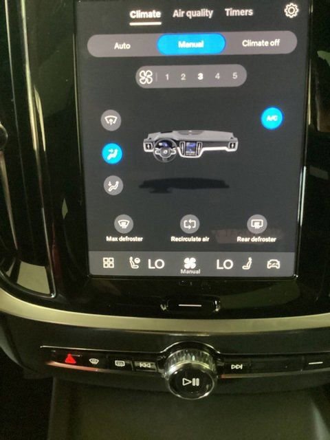 New 2026 Volvo V60 B5 Cross Country Plus w/ Climate Package image 25