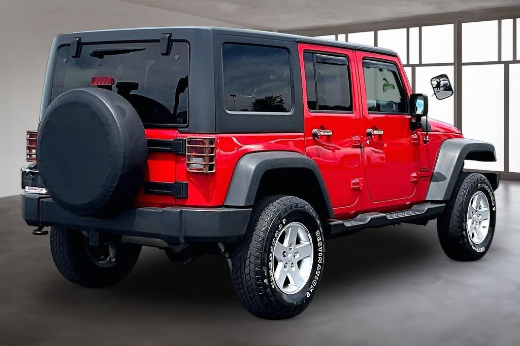 Used 2015 Jeep Wrangler Unlimited Sport w/ Quick Order Package 24S AWD/4WD image 3