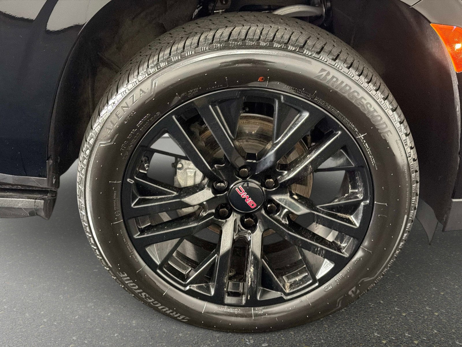 Used 2024 GMC Yukon Denali AWD/4WD image 20
