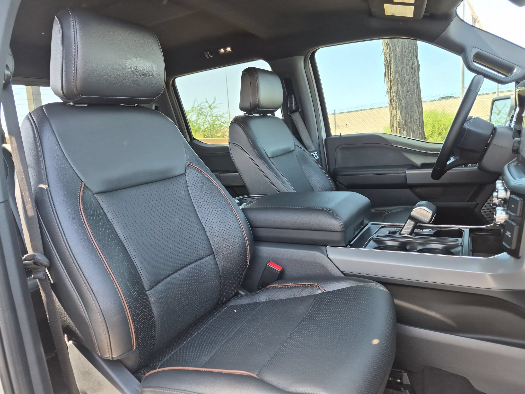 Certified 2024 Ford F150 Lariat w/ FX4 Off-Road Package AWD/4WD image 26