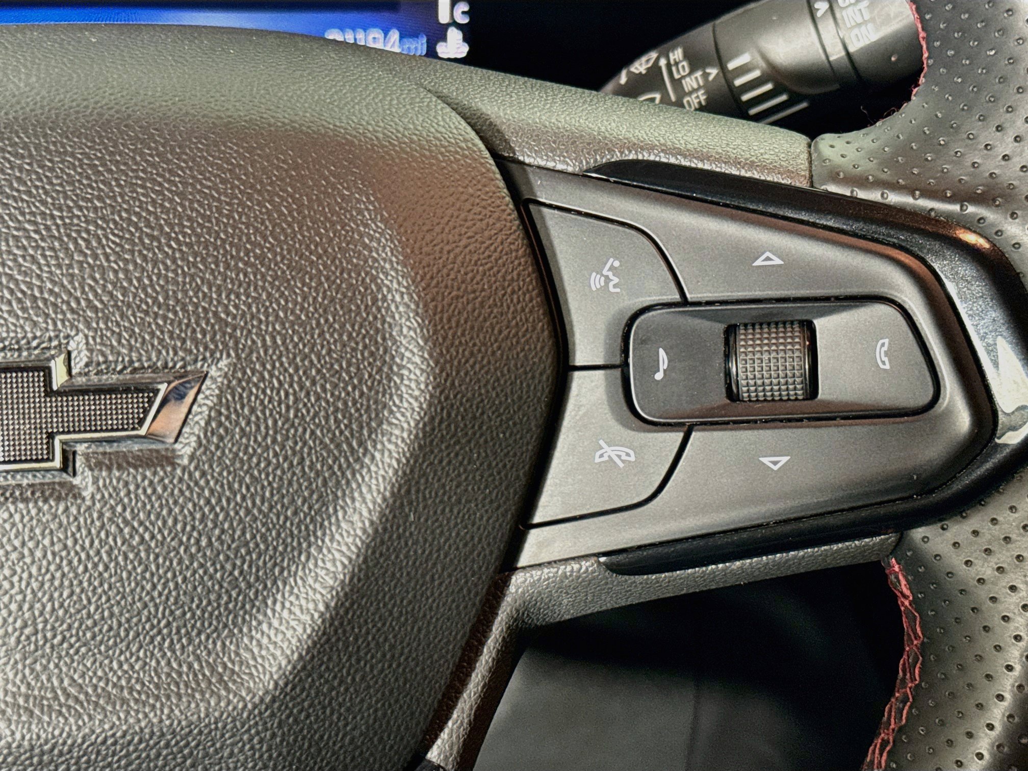 Used 2025 Chevrolet TrailBlazer RS w/ Driver Confidence Package FWD image 13