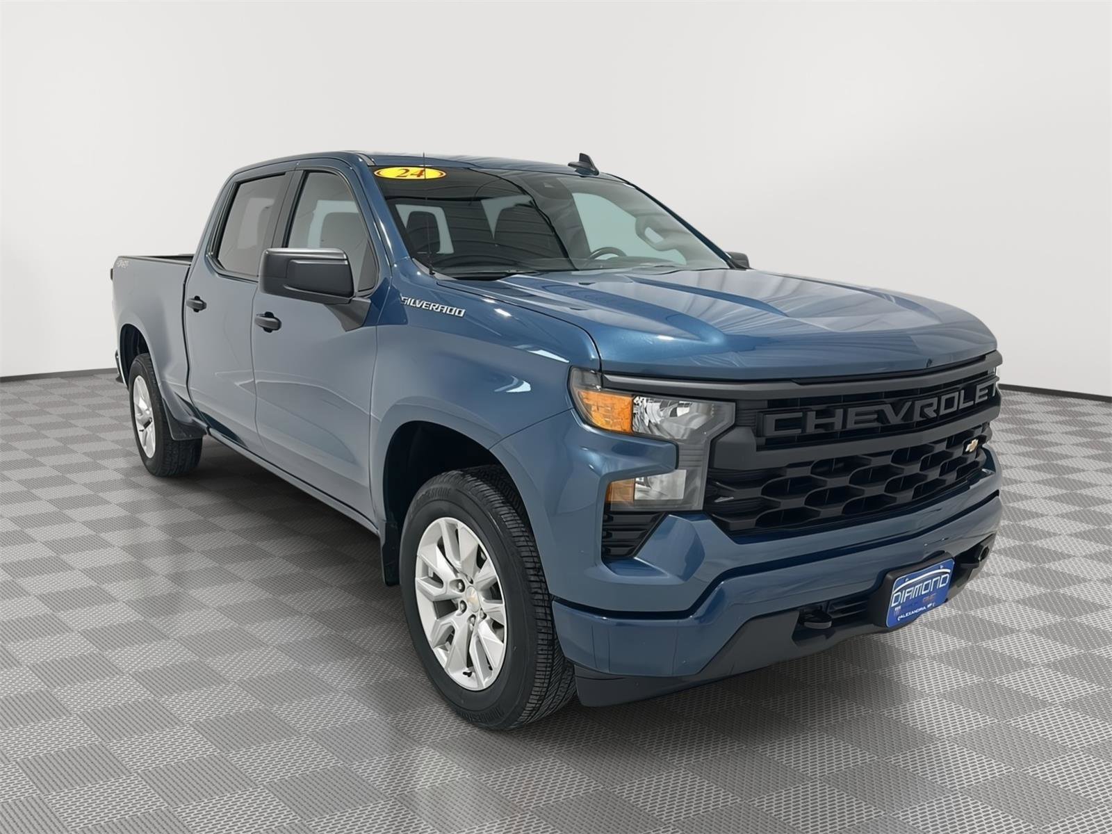 Used 2024 Chevrolet Silverado 1500 Custom image 8