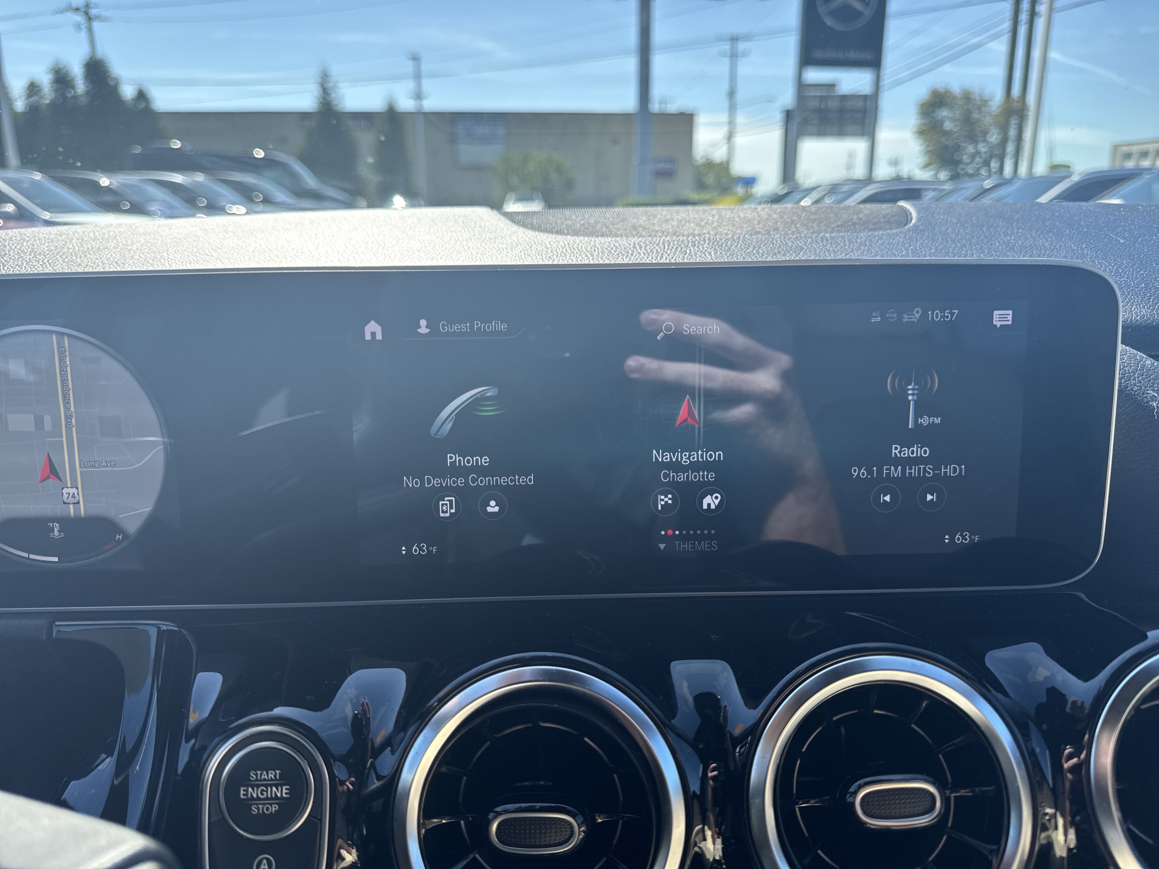 Used 2021 Mercedes-Benz GLA 250 4MATIC image 29