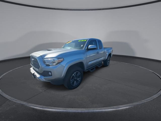 Used 2019 Toyota Tacoma TRD Sport w/ TRD Premium Sport Package image 7